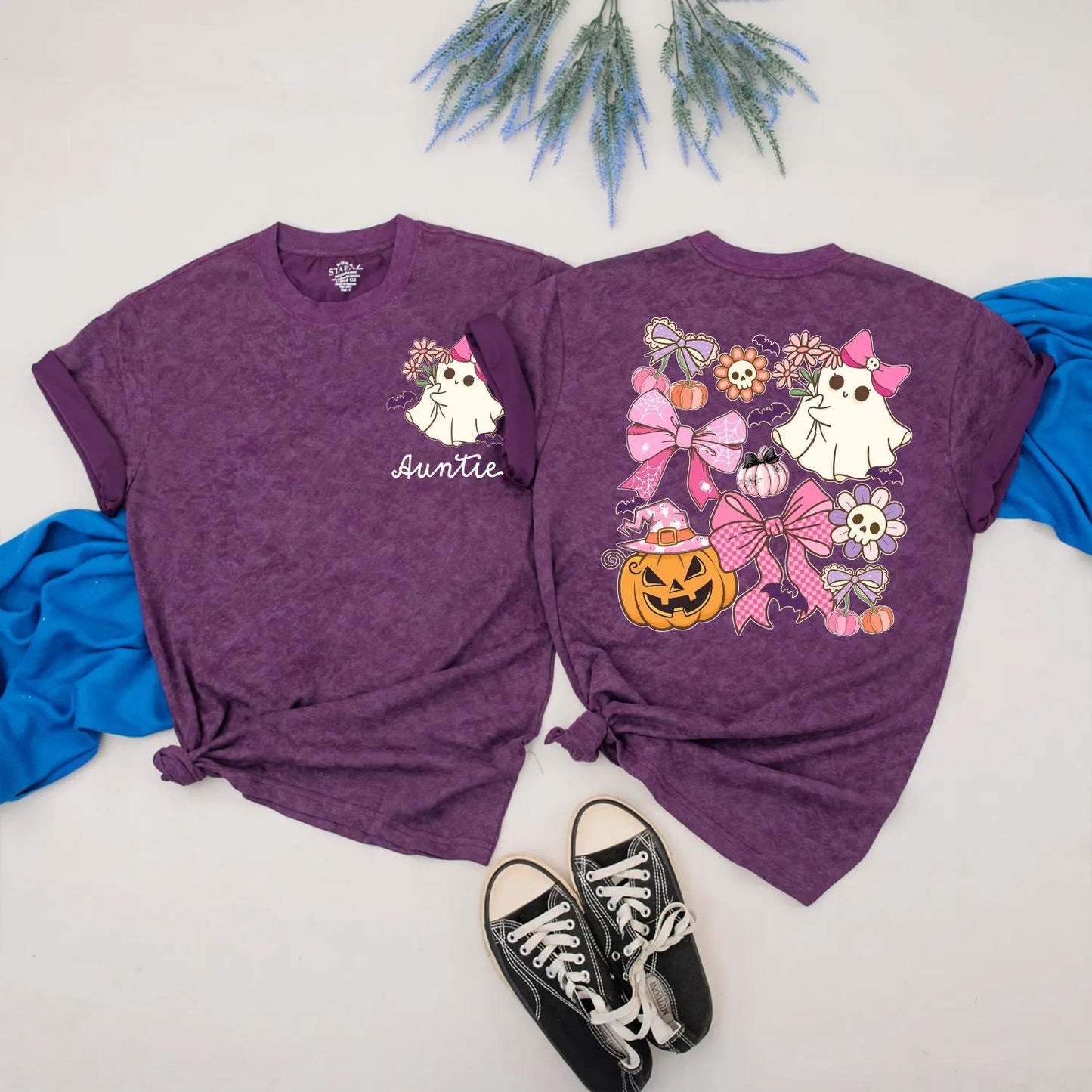 Cute Ghost Auntie and Niece Halloween Matching Family Shirt Spooky Season Outfit with Pink Pumpkin Design