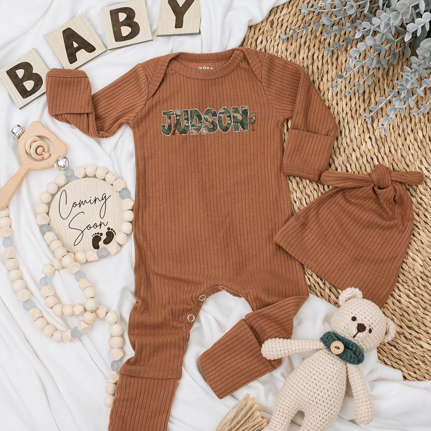 Personalized Hunter Name Baby Bodysuit Camo Hunting Outfit Future Hunter with Dad Newborn Baby Shower Gift Comfortable Outdoor Clothes