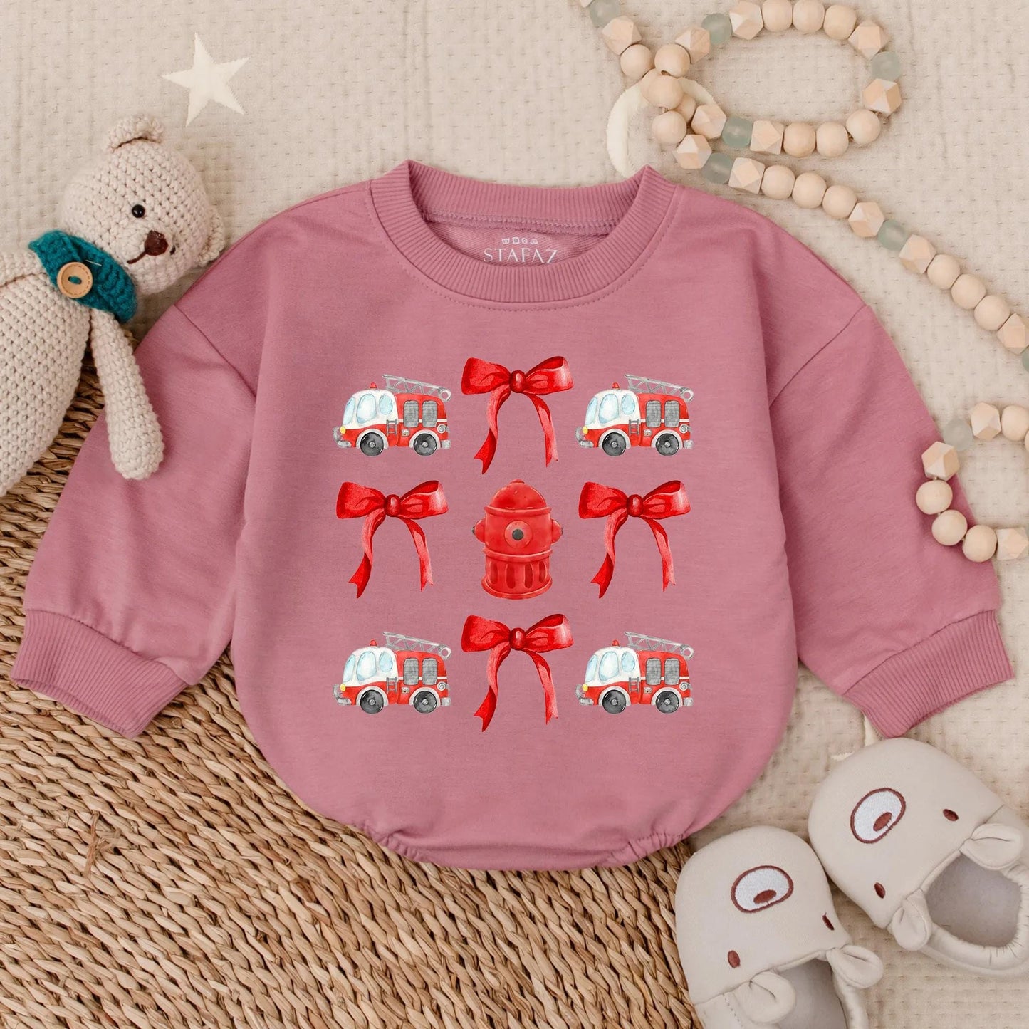 Cute Firetruck Baby Romper Sweatshirt Outfit, Trendy Firefighter Bodysuit for Newborn Baby Boys Girls with Hydrant Bow Coquette Fall Babywear Gift