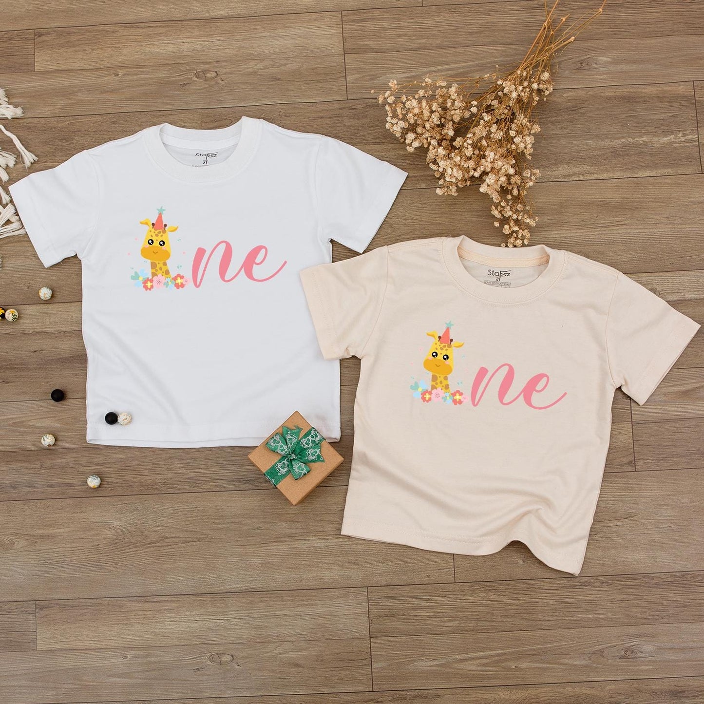 Giraffe One Birthday Outfit Baby Girl Boy Party Clothes Personalized First Birthday Romper Whimsical Flowers Cartoon Party Hat Cute 1st Birthday Gift 139 chars