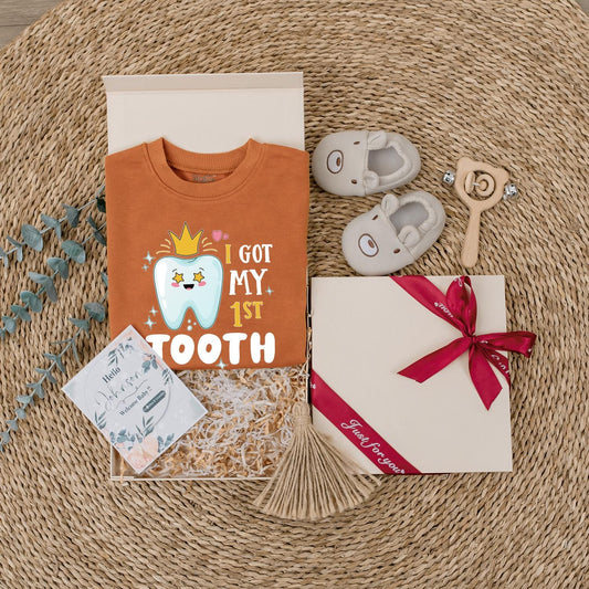 My First Tooth Outfit! Crowned Tooth Baby Bodysuit – I Got My 1st Tooth Celebration Romper, Cute Milestone Gift for Boy or Girl, Sparkling Star Design, Party Clothes (139 chars)