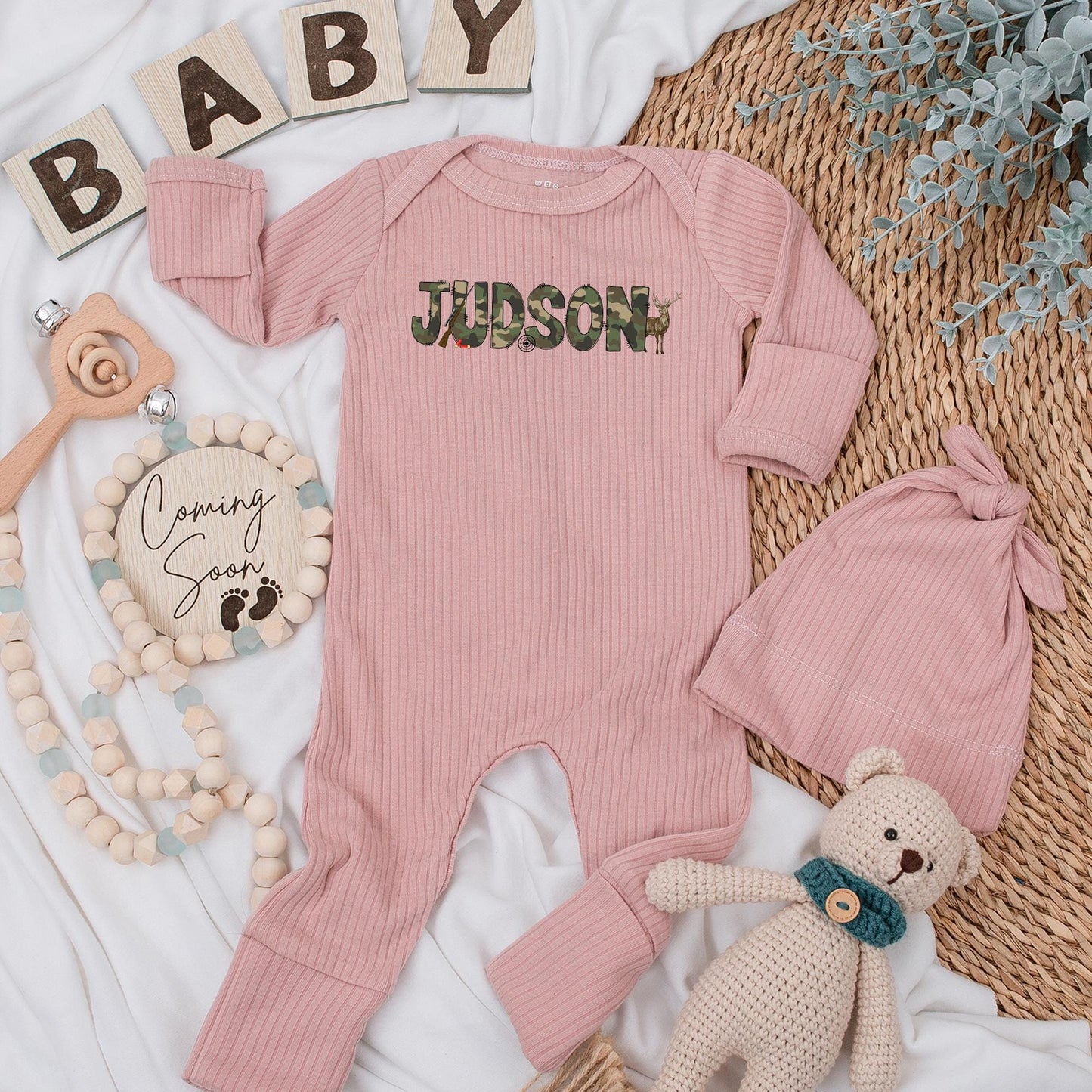 Personalized Hunter Name Baby Bodysuit Camo Hunting Outfit Future Hunter with Dad Newborn Baby Shower Gift Comfortable Outdoor Clothes
