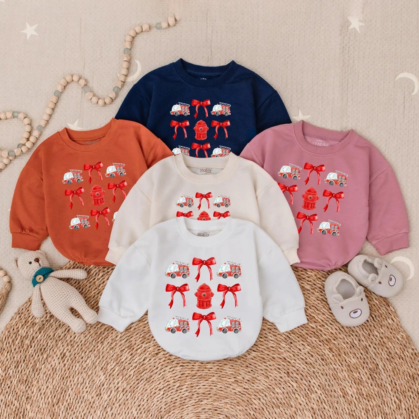 Cute Firetruck Baby Romper Sweatshirt Outfit, Trendy Firefighter Bodysuit for Newborn Baby Boys Girls with Hydrant Bow Coquette Fall Babywear Gift
