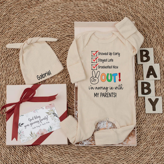 I'm Moving in with My Parents Baby Bodysuit Newborn Outfit, Funny Coming Home Romper, NICU Baby Clothes, Shower Gift