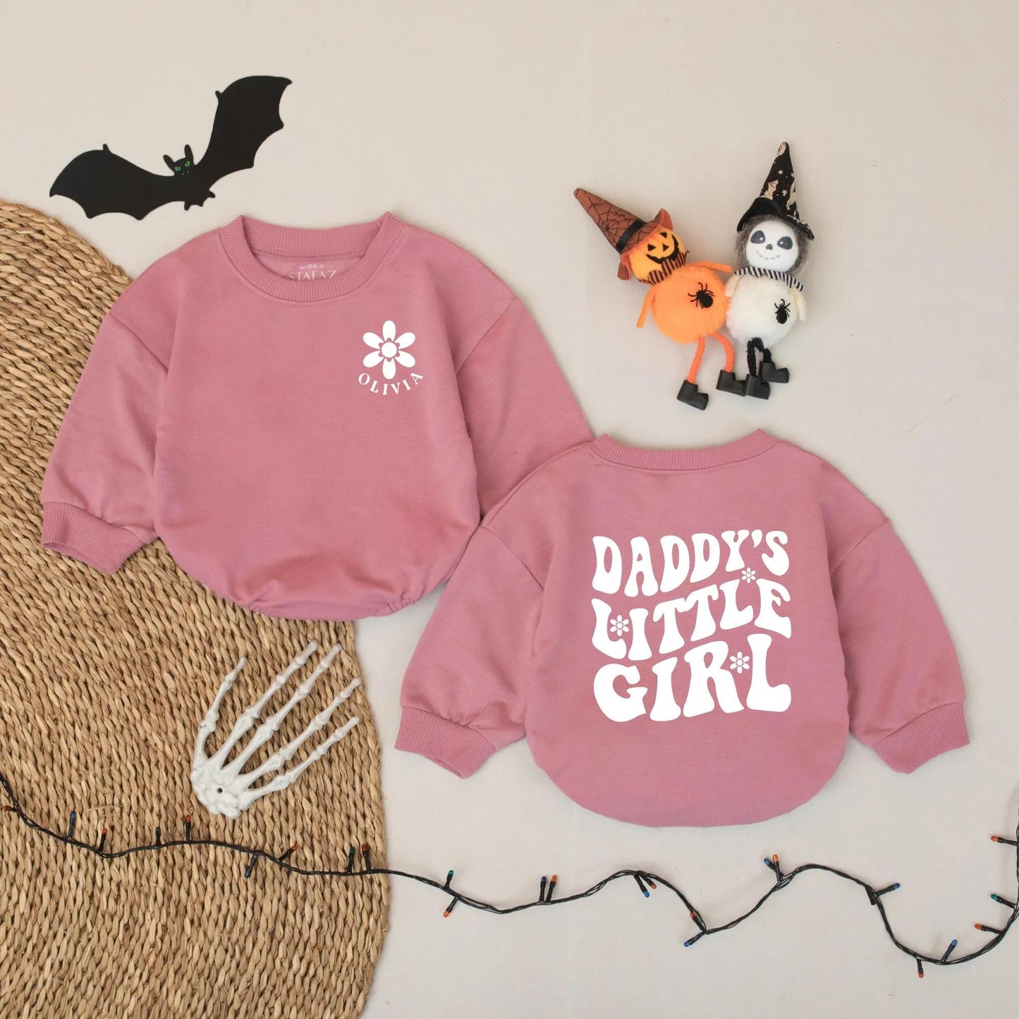 Personalized Daddy's Little Girl Baby Romper Retro Pink Flower Name Infant Outfit Cute Groovy Vintage Bodysuit Baby Shower Gift