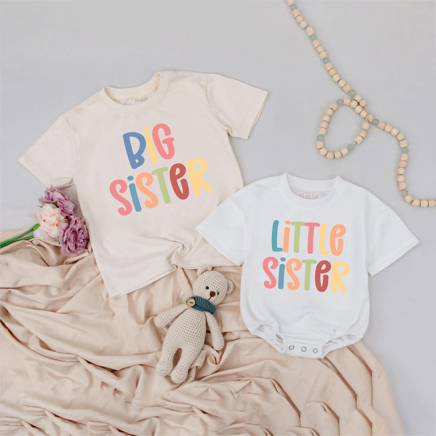 Retro Big Sister Little Sister Shirts Adorable Big Sis Little Sis Matching Family Outfits Cute Sibling Gift Idea Comfortable Cotton Tee