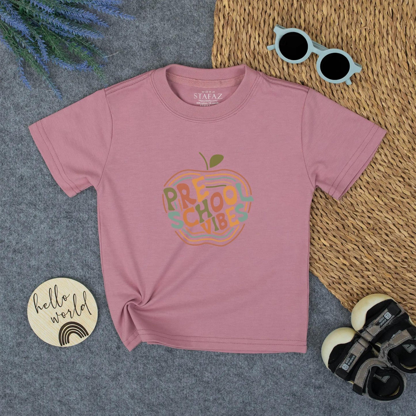 Retro Preschool Vibes Toddler Shirt - Back to School Apple Tee with Wavy Lines - Cute & Comfy for Little Learners (132 characters)