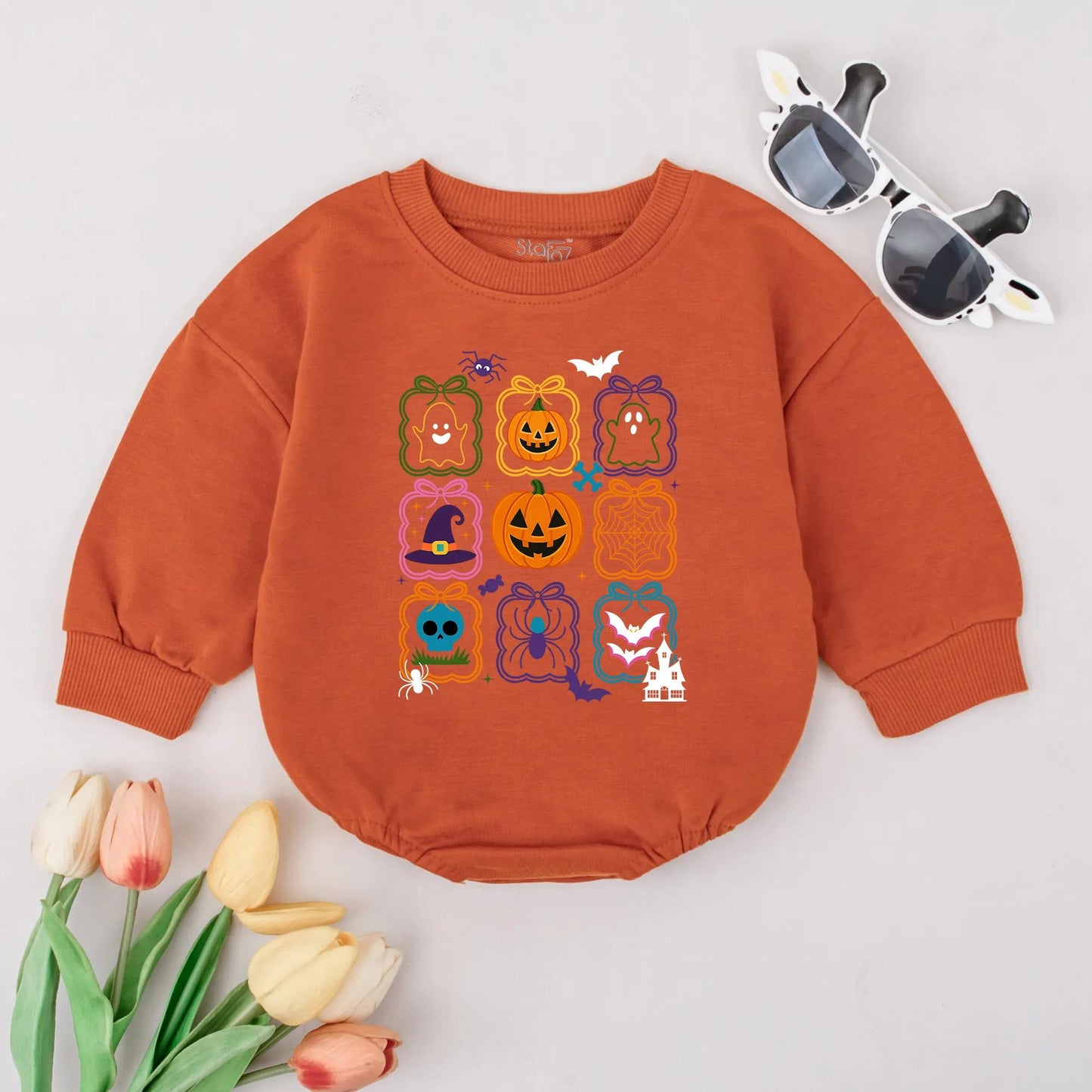 Cute Halloween Bubble Romper Pumpkin Ghost Baby Outfit First Halloween Bodysuit Fall Baby Shower Gift Spooky Season Grid Design