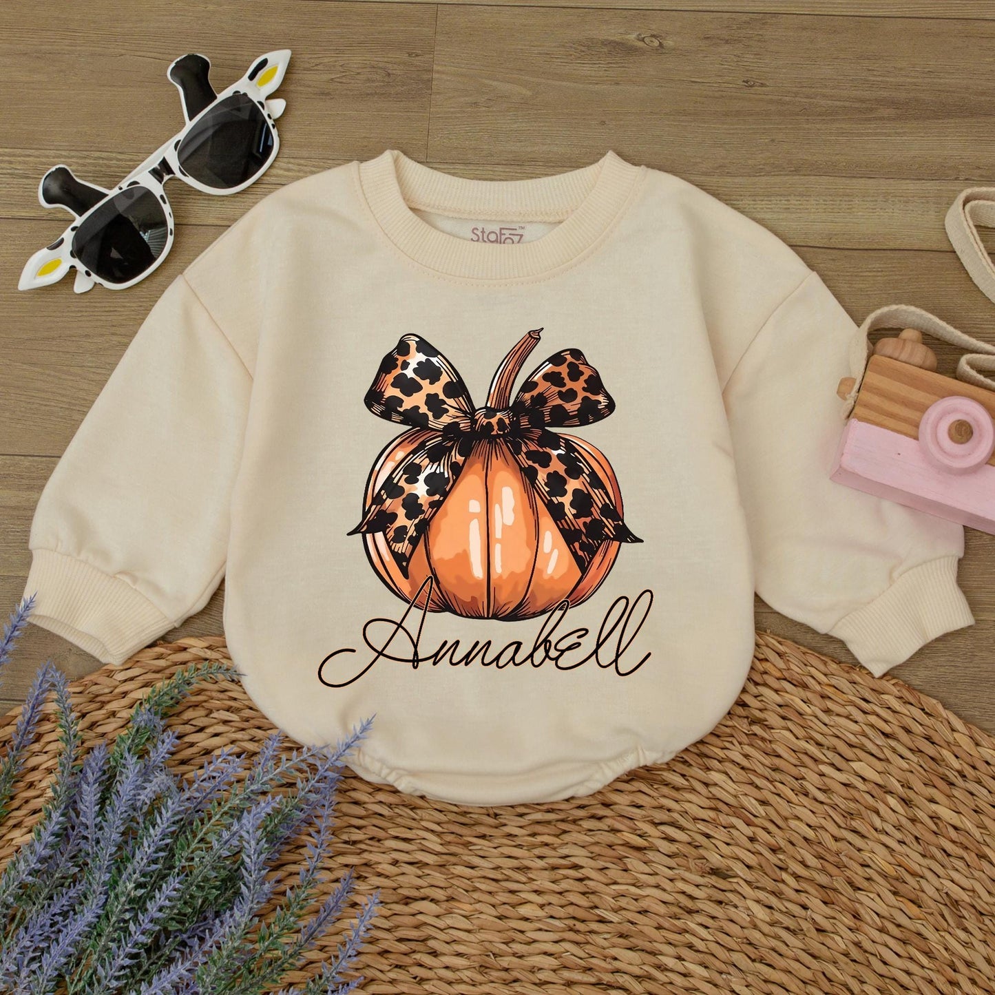 Personalized Leopard Bow Pumpkin Romper, Baby Girl Fall Outfit, Custom Name Thanksgiving Outfit, Cute Toddler Pumpkin Patch Outfit, Autumn Sweatshirt