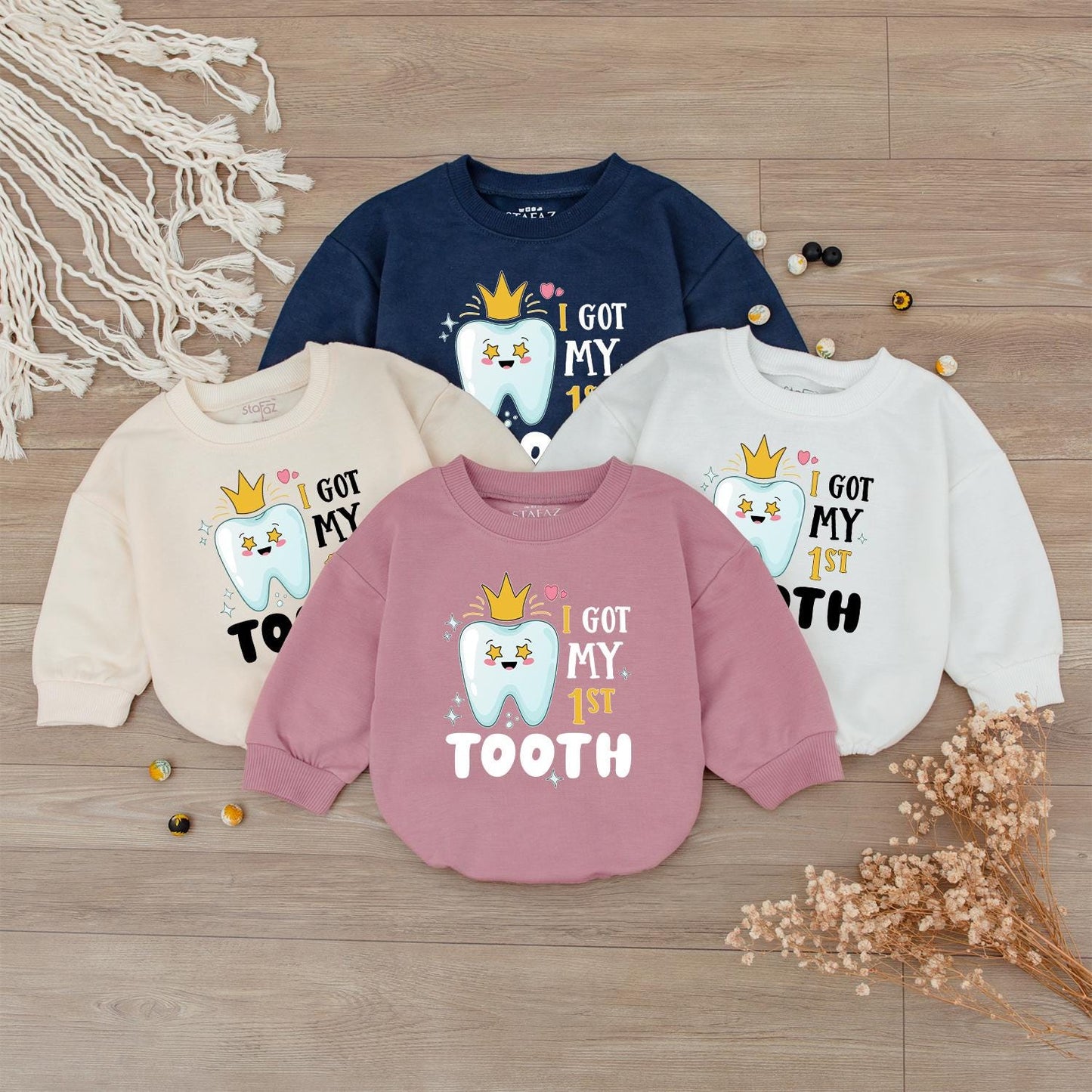 My First Tooth Outfit! Crowned Tooth Baby Bodysuit – I Got My 1st Tooth Celebration Romper, Cute Milestone Gift for Boy or Girl, Sparkling Star Design, Party Clothes (139 chars)
