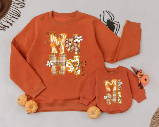 Mommy and Me Halloween Sweatshirt Set, Retro Mama Mini Outfit with Gold Glitter Pumpkins & Flowers, Cute Matching Family Sweaters, Spooky Season Style (138)