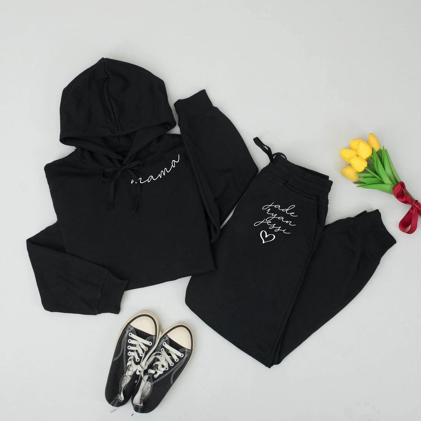 Custom Mama Hoodie and Sweatpants Set with Kid Names Minimalist Heart Design Comfortable Cotton Soft Everyday Wear Perfect Mom Gift