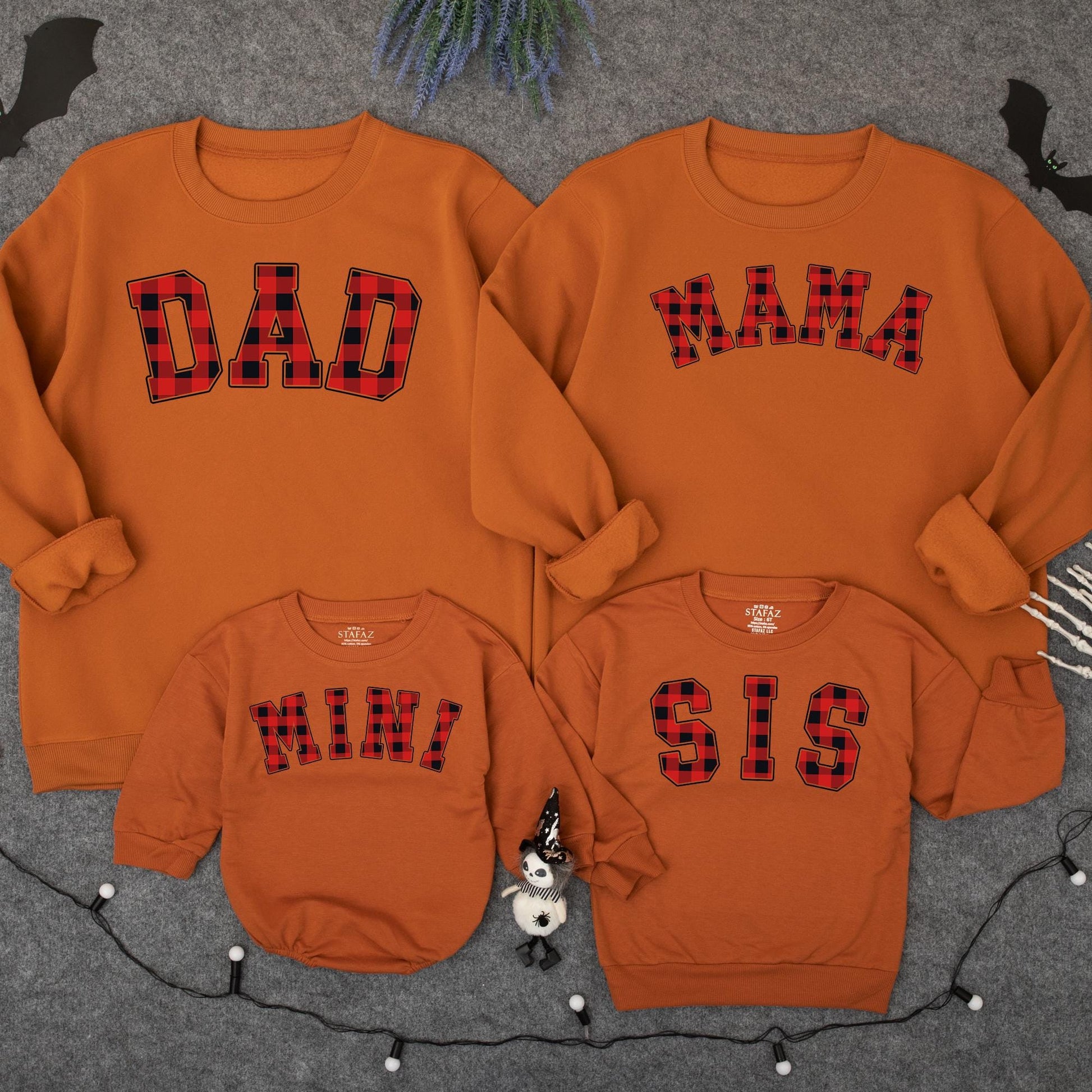 Festive Plaid Family Matching Sweatshirts Mama Dada Mini SIS Cozy Christmas Outfits Classic Red Black Buffalo Style