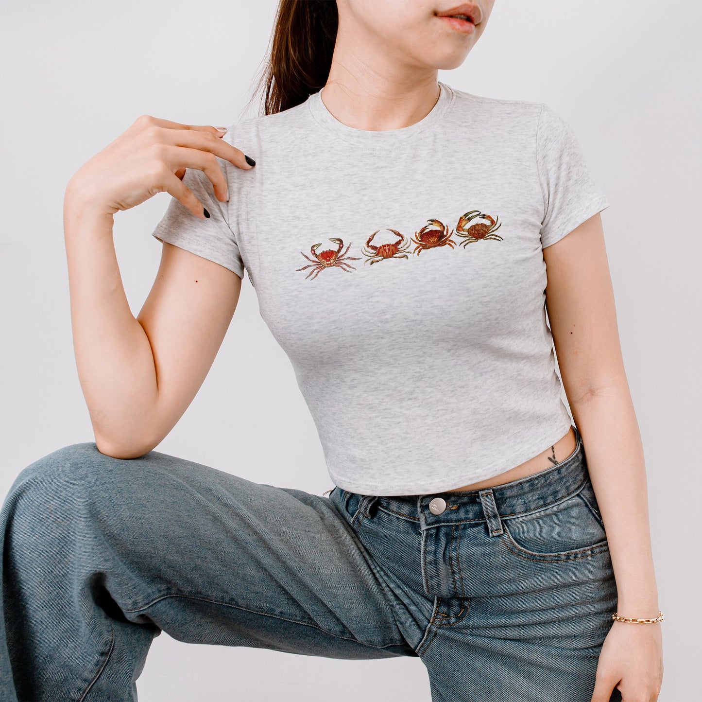 Retro 90s Crop Tee: Coquette Crabulous for Girls & Teens - Y2K Aesthetic