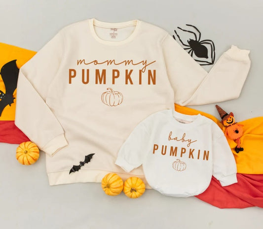 Family Matching Pumpkin Shirts: Retro Thanksgiving & Halloween Outfits