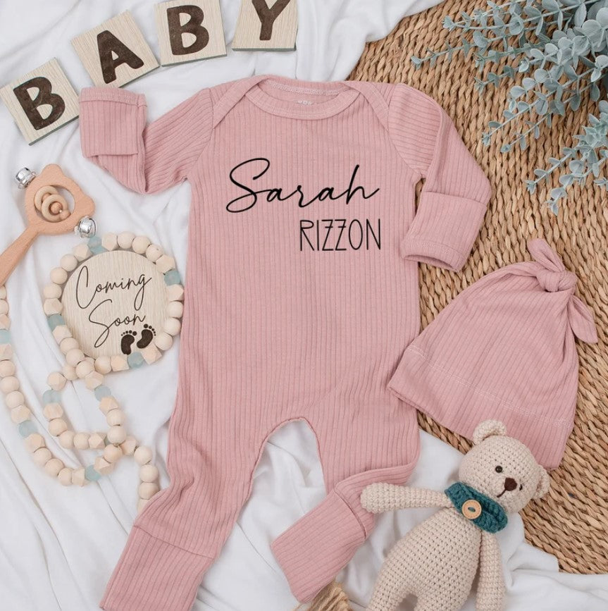 Personalized Newborn Romper: Cosy Baby Shower Gift for Boys/Girls