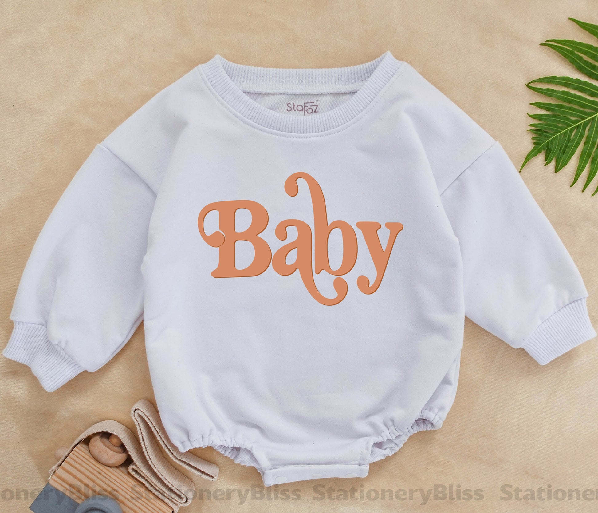 Vintage-Inspired Neutral Baby Romper – Stylish Gift for Newborns