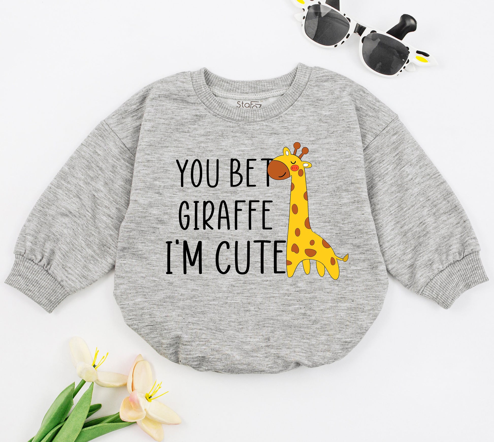 Adorable Giraffe Baby Romper – Fun Unisex Outfit & Baby Shower Gift