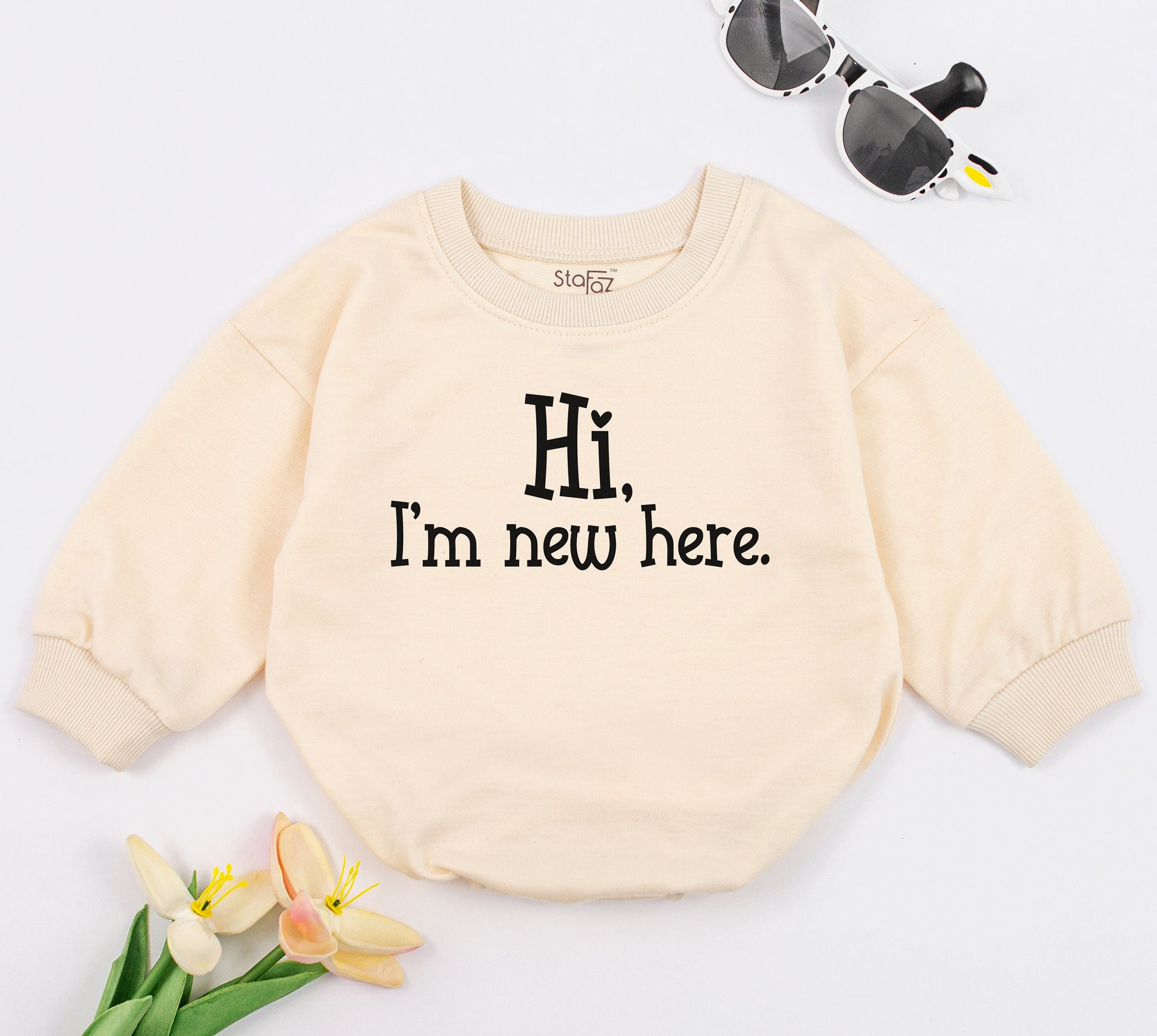 Newborn Bodysuit: "Hi, I'm New Here" Take Home Baby Outfit