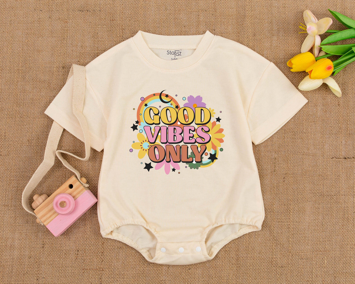 Good Vibes Only Retro Boho Baby Romper with Rainbow Flowers Vintage Summer Birthday Outfit Girls Boys Cotton Soft Infant Bodysuit Comfortable Hippie Style