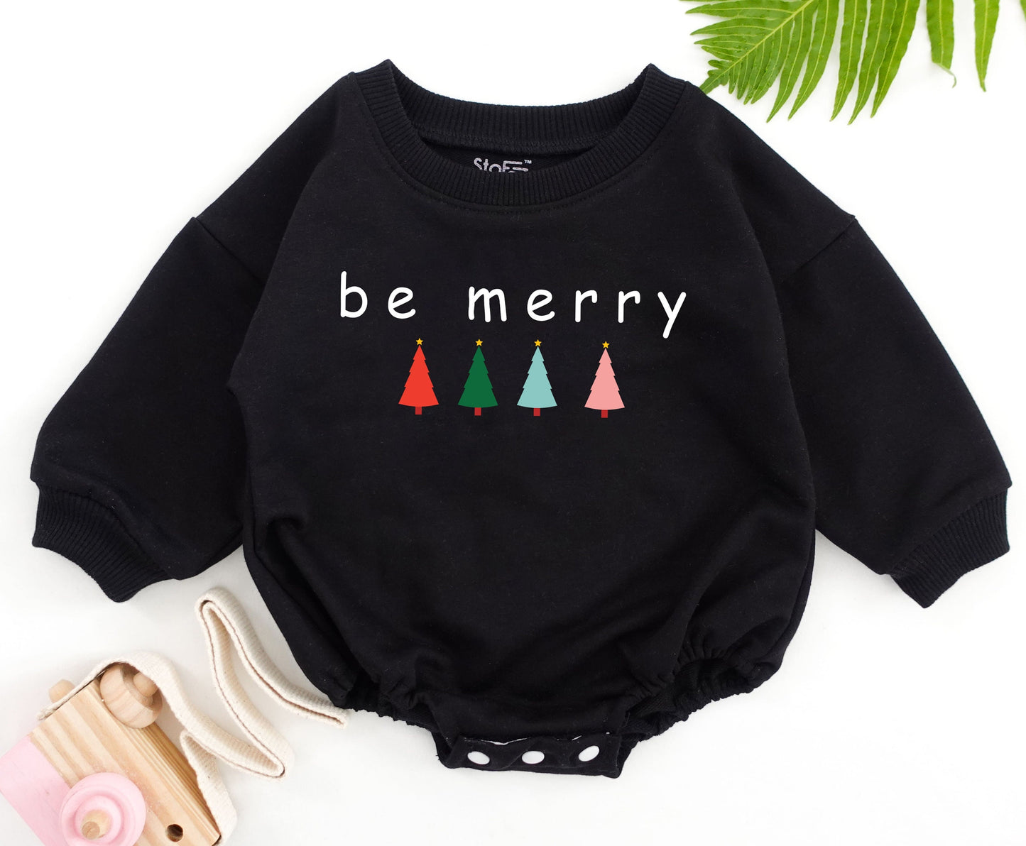 Be Merry Baby Christmas Romper Outfit with Trees 1st Xmas Toddler Holiday Sweatshirt Romper Baby Shower Gift Cute Festive Design