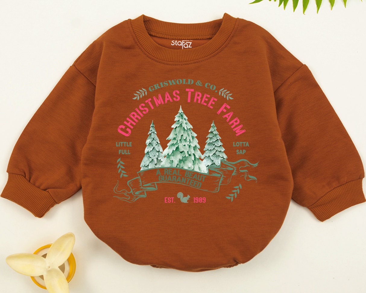 Cute Retro Christmas Tree Farm Sweatshirt Family Matching Outfit for Baby Kids Adorable Holiday Gathering Apparel Comfortable Winter Season Top
