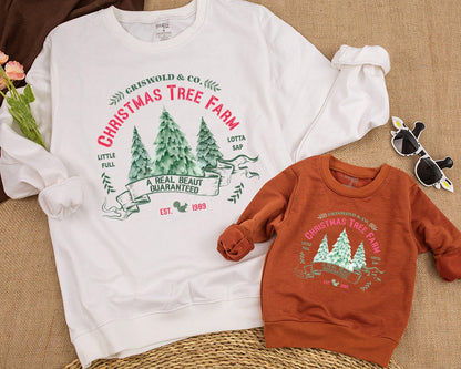 Cute Retro Christmas Tree Farm Sweatshirt Family Matching Outfit for Baby Kids Adorable Holiday Gathering Apparel Comfortable Winter Season Top