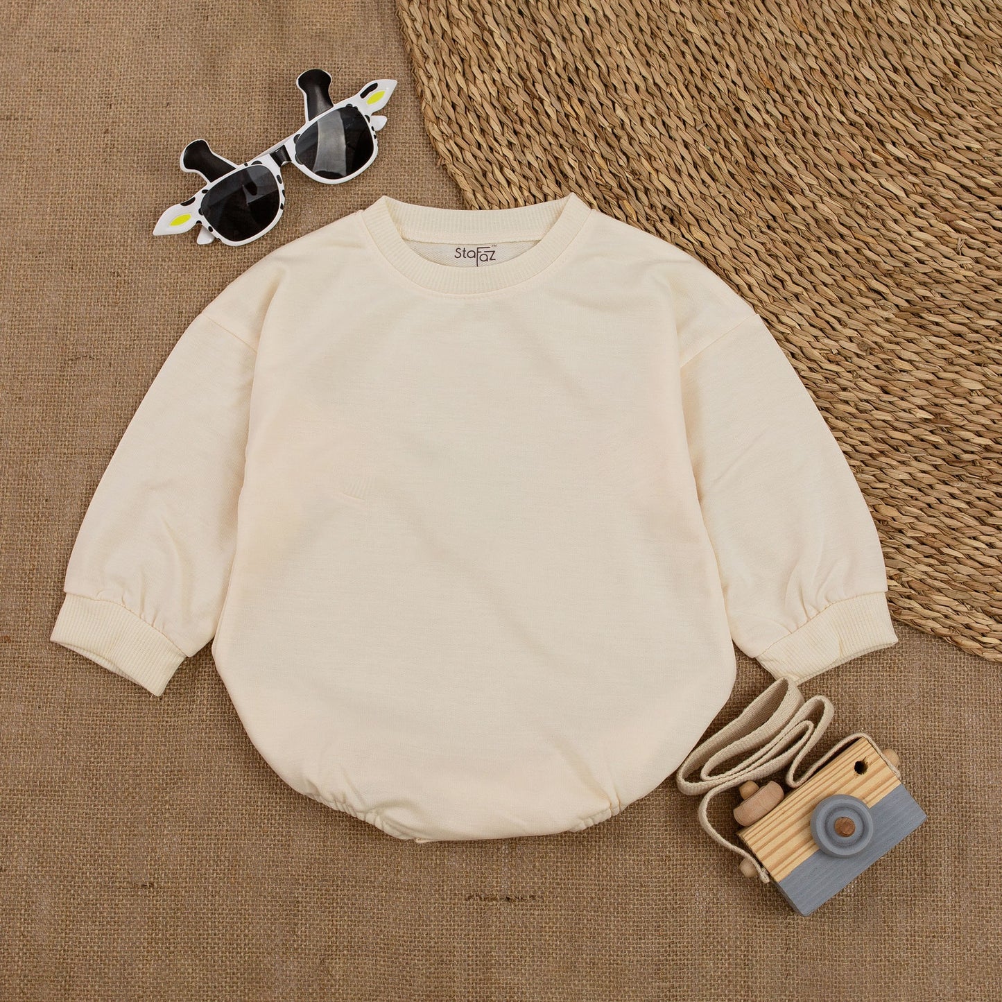 Customized Design Baby Romper Long Sleeve Bodysuit Cotton Shower Gift Coming Home Outfit Newborn Infant Announcement Bubble Modern Minimalist