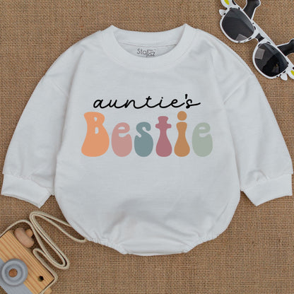 Retro Auntie's Bestie Baby Romper Soft Cotton Newborn Outfit Adorable Gift for New Auntie Cute Vintage Vibes