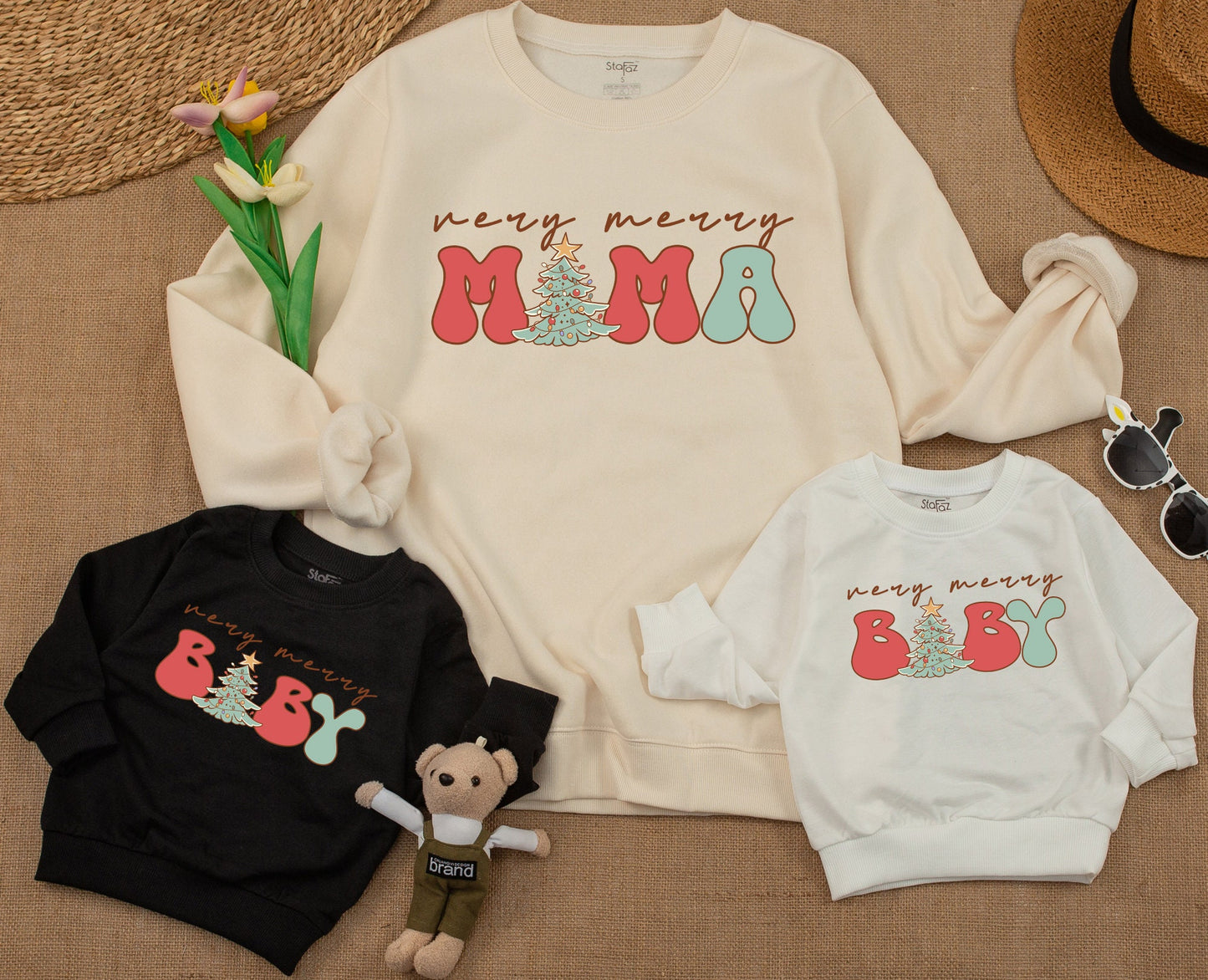 Very Merry Mama and Baby Matching Christmas Sweatshirts, Retro Holiday Family Outfits, Cute Winter Shirts,Red Green Lettering,Vintage Style Sweatshirt Gift