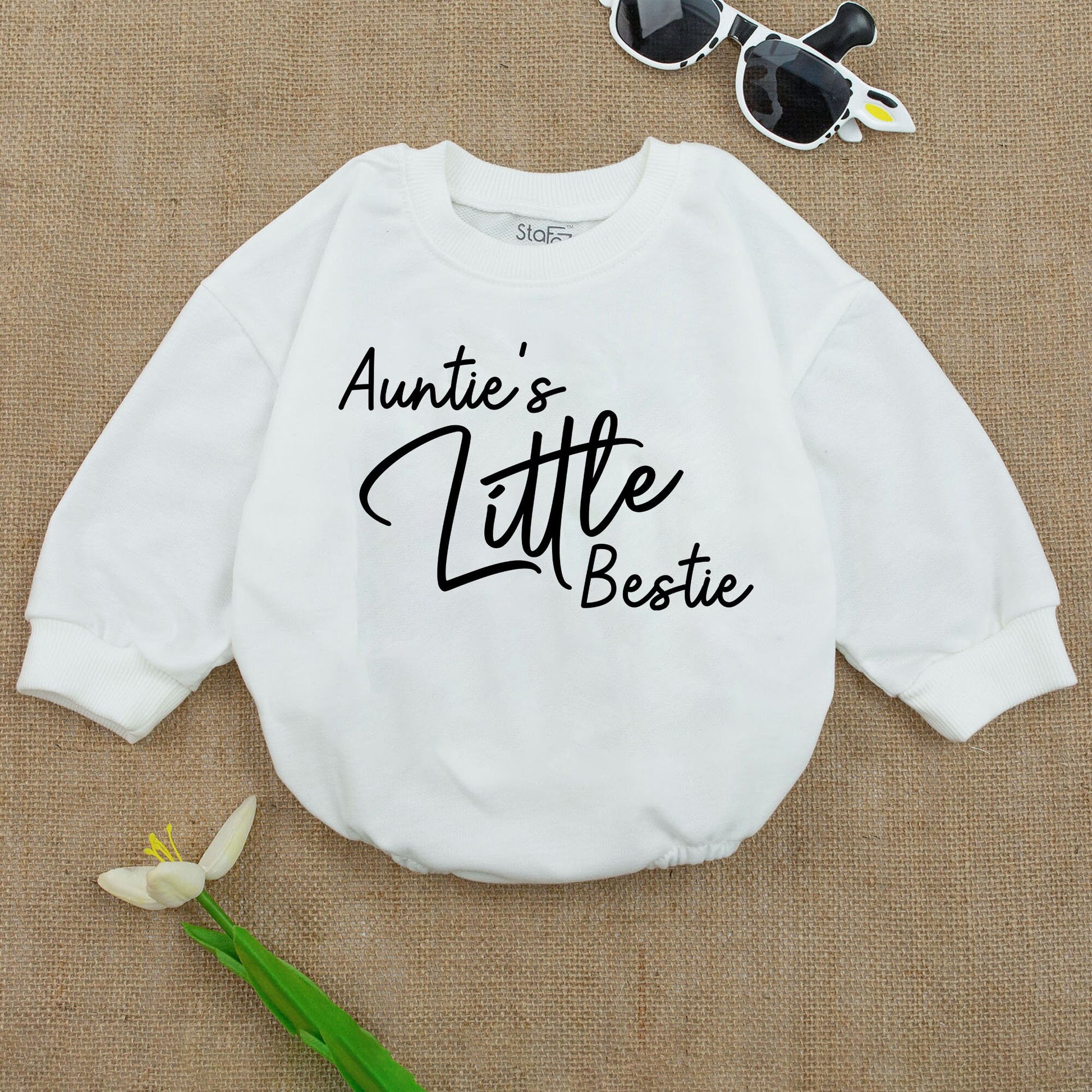 Auntie's Bestie Baby Romper Newborn Gift from Auntie Custom Baby Clothes for Newborns, Baby Girl or Boy, Baby Shower Gift