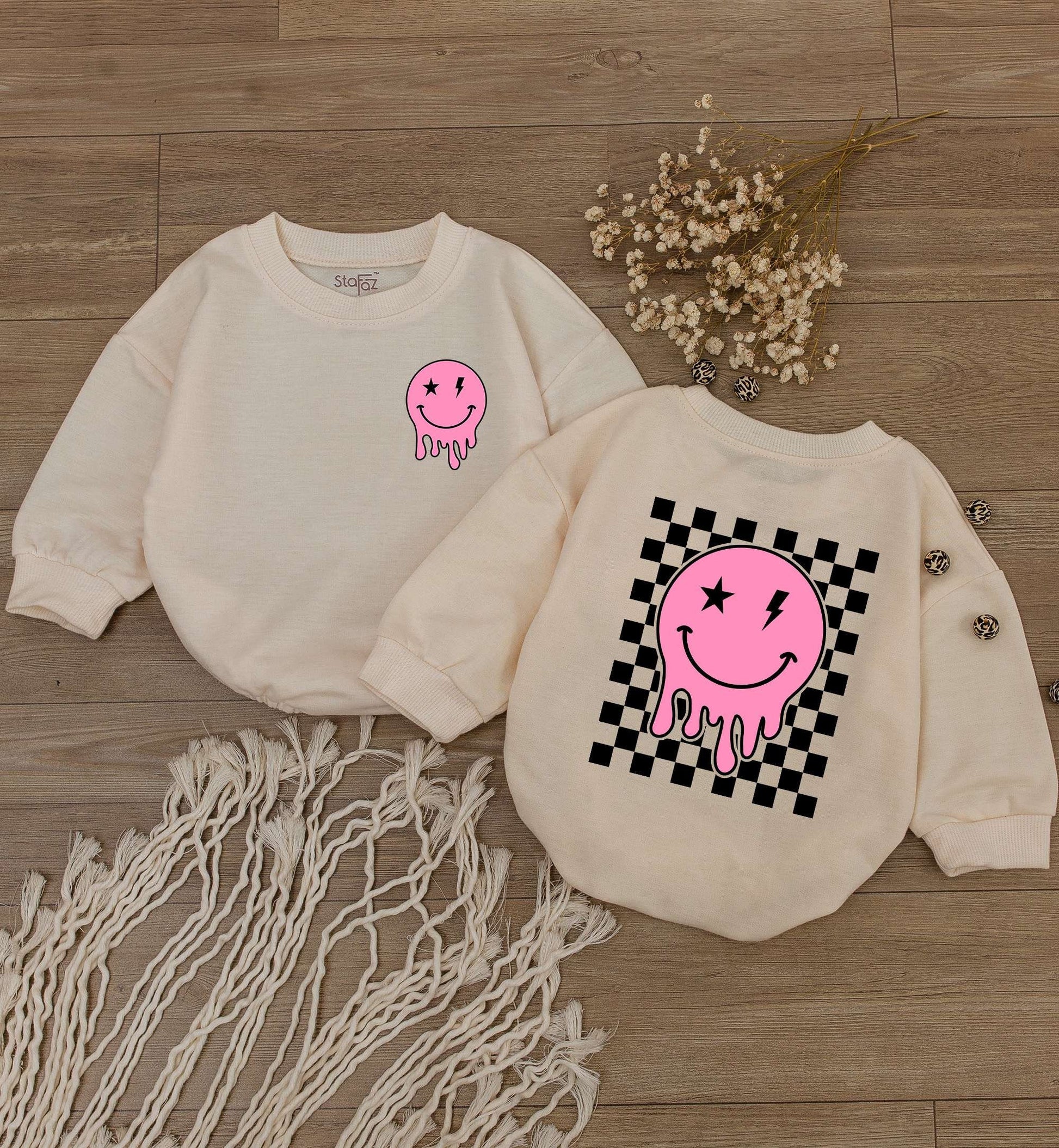 Smiley Face Girl Baby Romper Retro Checkered Sweatshirt Cute Kid Outfit Baby Shower Gift Newborn Clothes