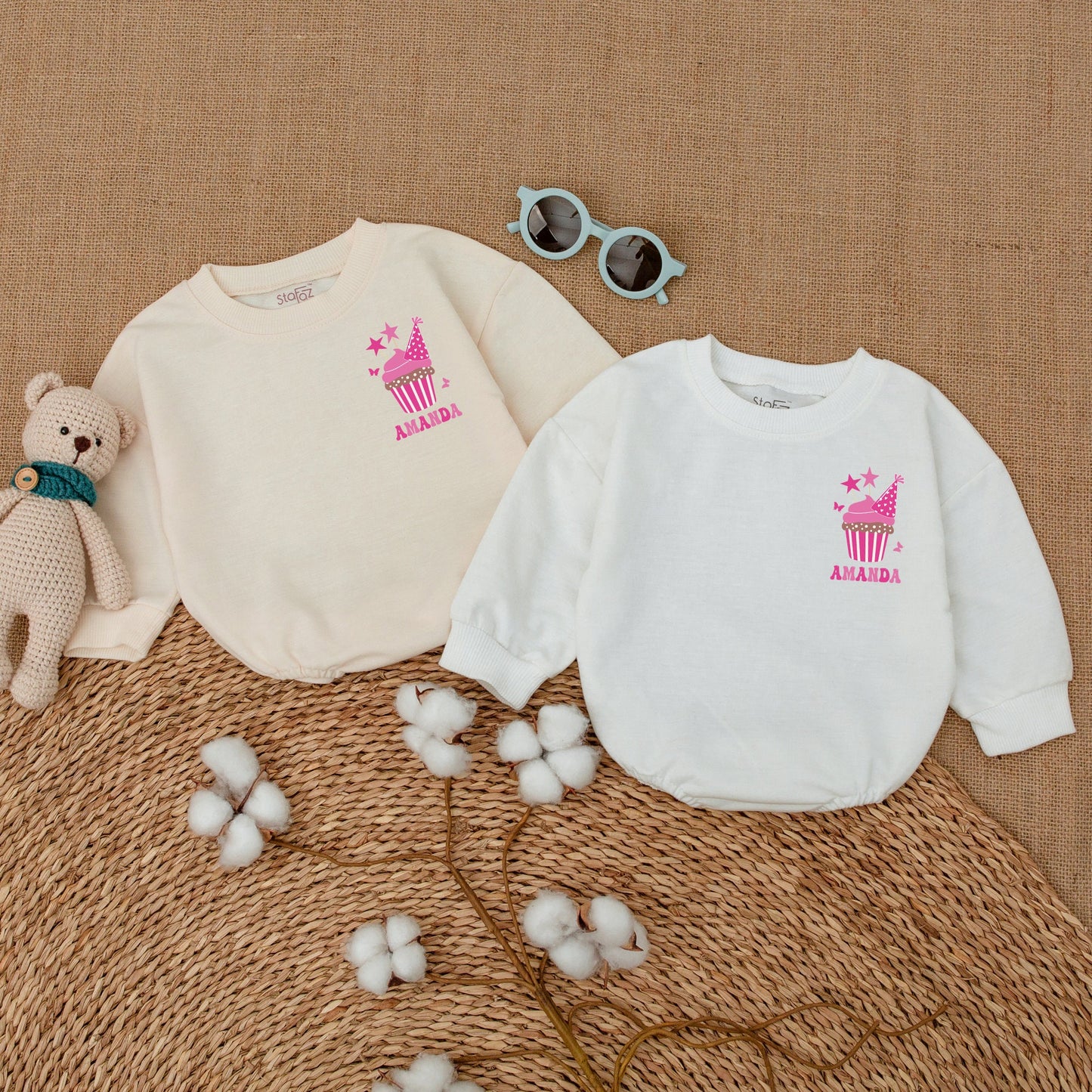 Personalized It's Me Hi Birthday Girl Bubble Romper Baby Girl First Birthday In My Birthday Era Bodysuit Smash Cake Outfit Shower Gift