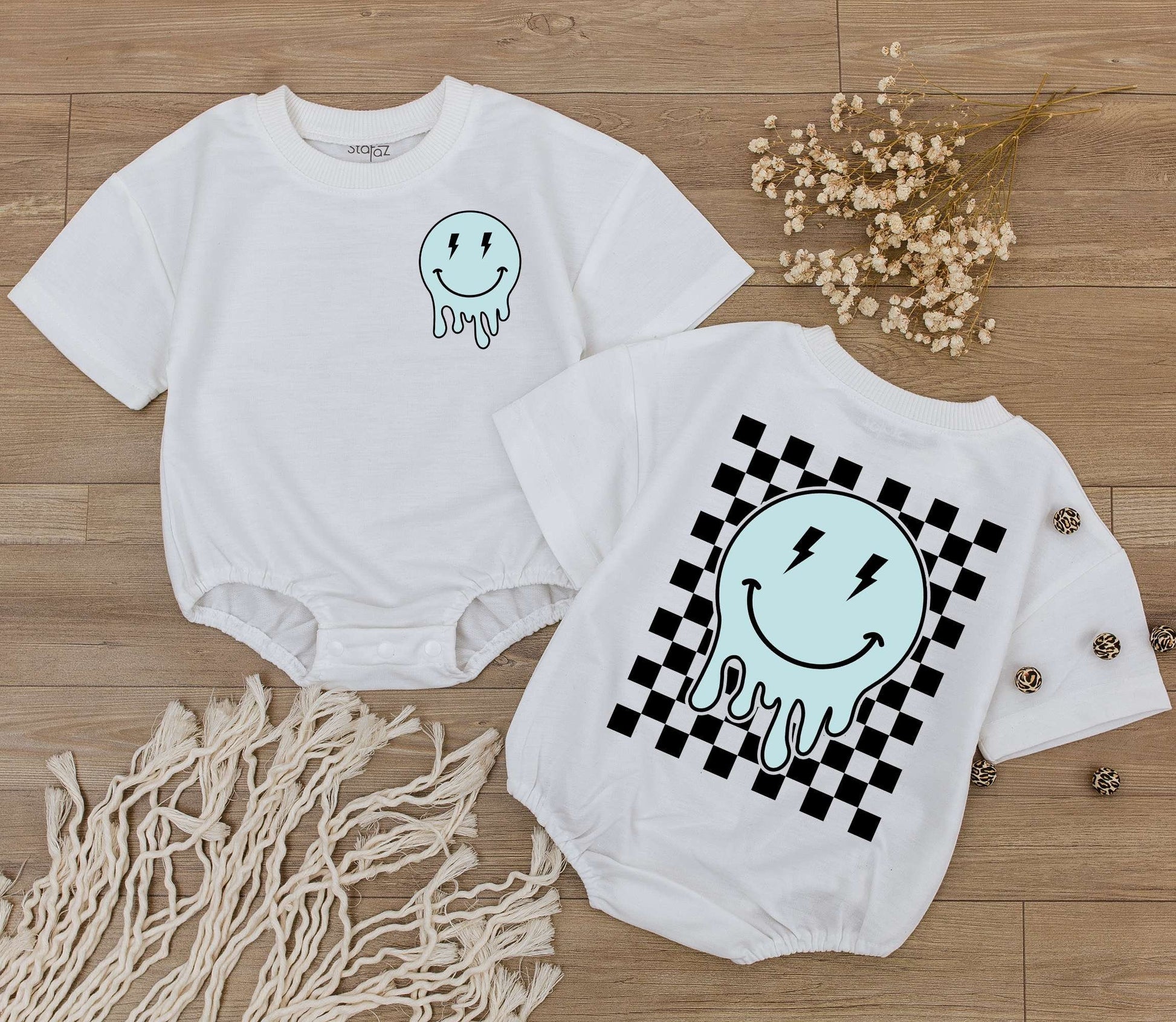 Retro Smiley Face Baby Romper Cute Checkered Bodysuit for Kids Happy Face Outfit Adorable Baby Shower Gift for Newborns Soft Cotton Toddler