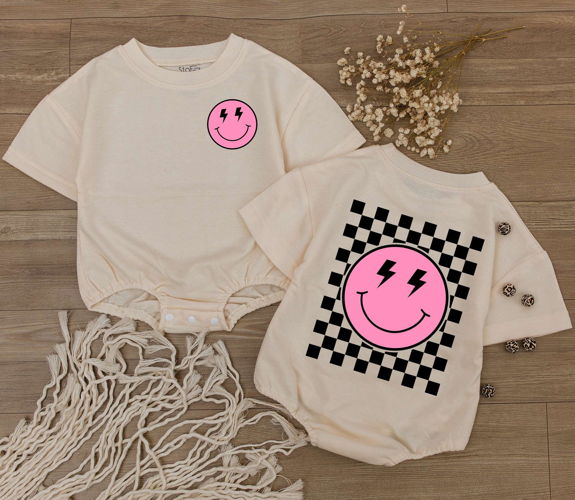 Retro Pink Smiley Face Baby Romper Lightning Bolt Eyes Checkered Back Graphic Outfit, Newborn Gift, Birthday Shirt, Fun Infant Clothes, 136 chars