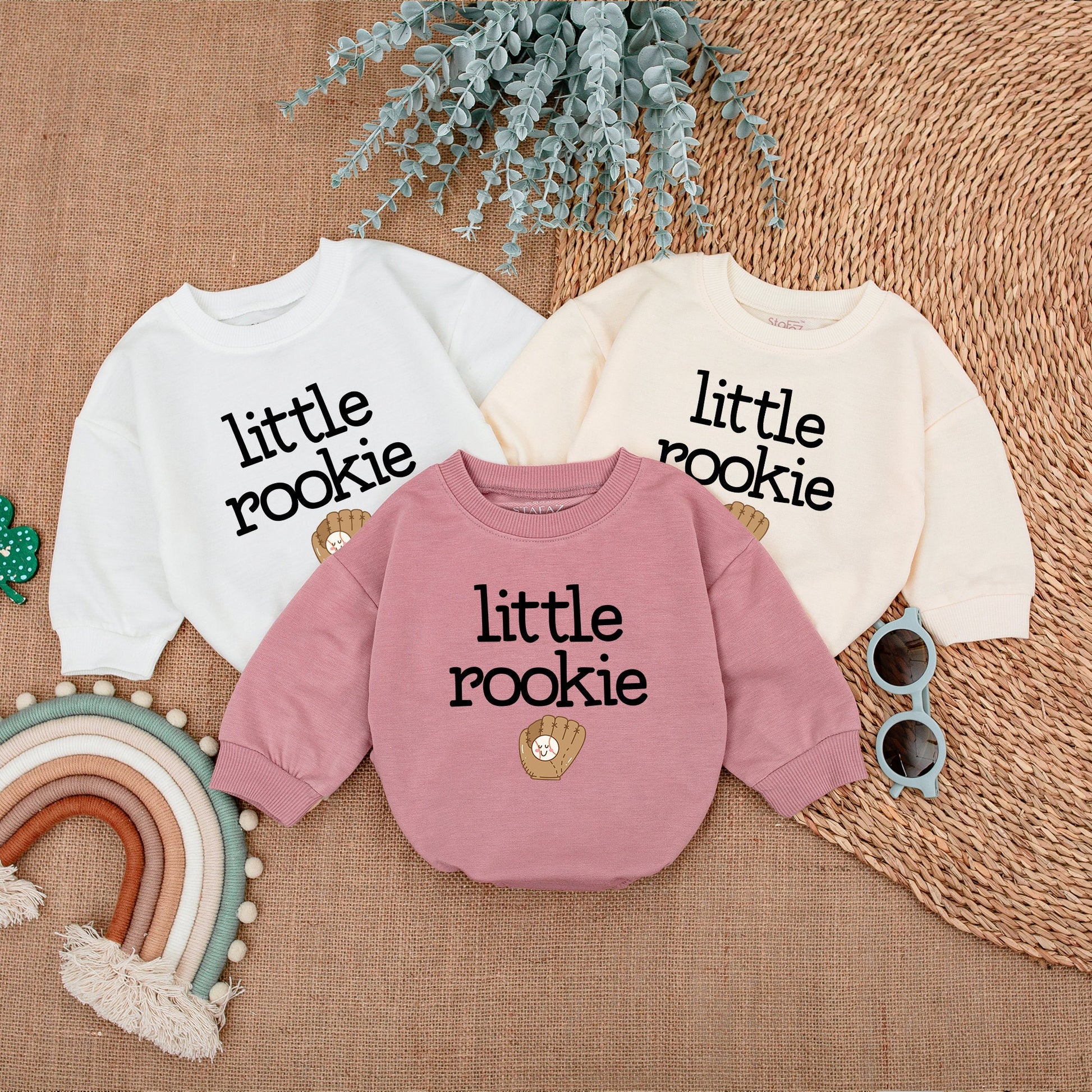 Cute Little Rookie Baseball Bubble Romper Baby Announcement Bodysuit Gift with Smiling Ball Glove Print for Game Day First Father's Day New Dad
