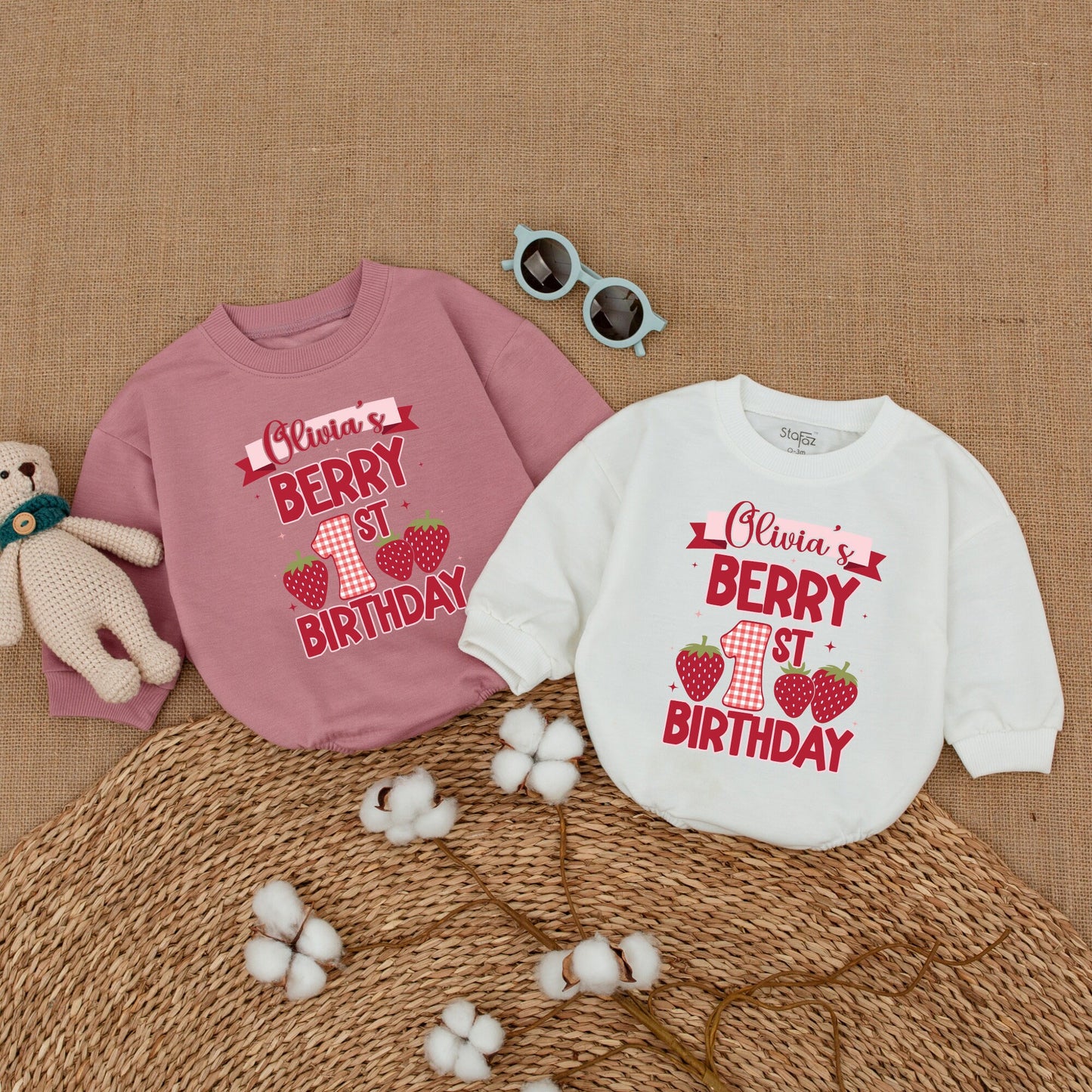 Personalized Berry 1st Birthday Romper for Baby Girl with Strawberry Gingham Design Bubble Bodysuit Smash Cake Outfit Shower Gift