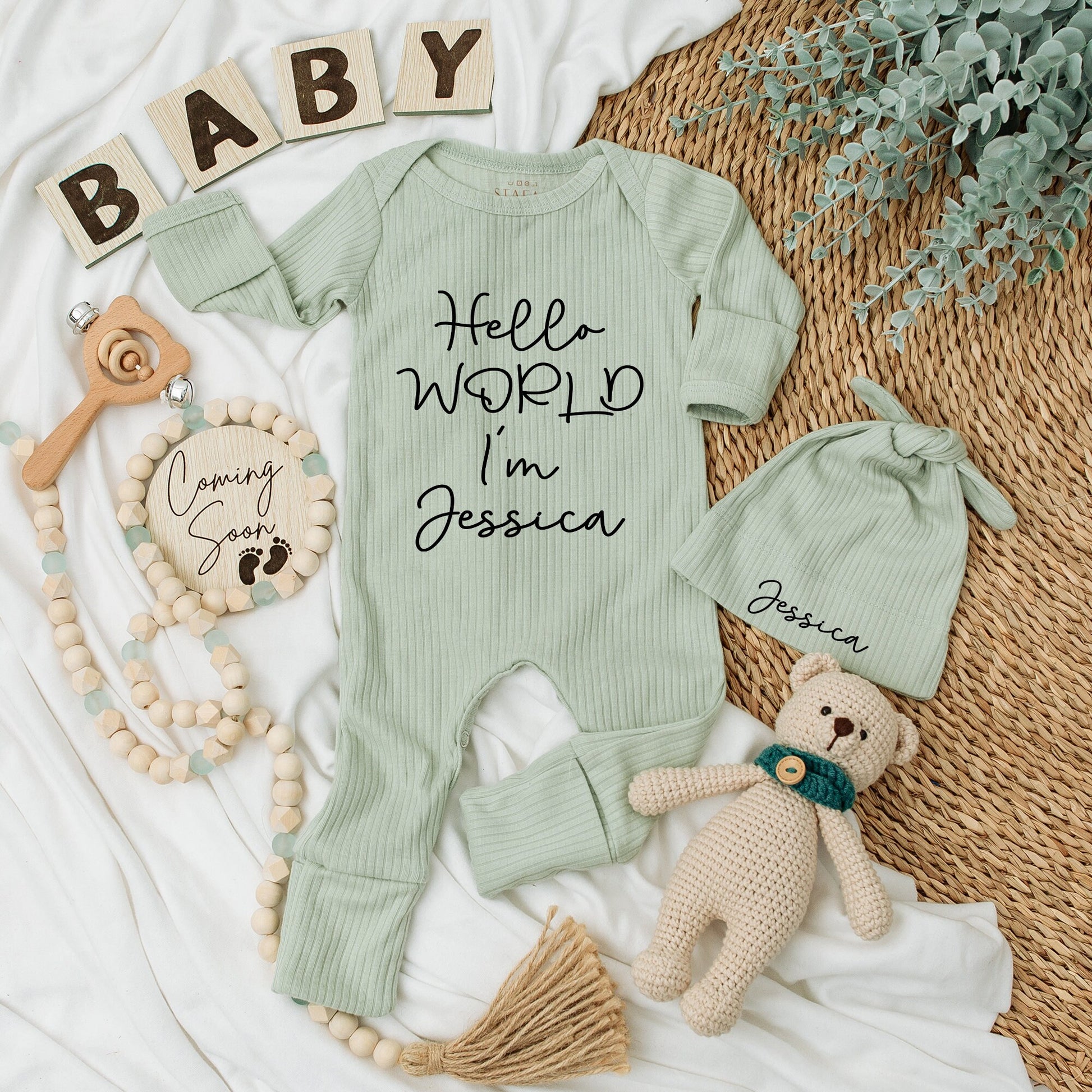 Personalized Baby Girl Coming Home Outfit Hello World I'm Jessica Bodysuit & Hat Set Newborn Shower Gift Minimalist Cursive Style
