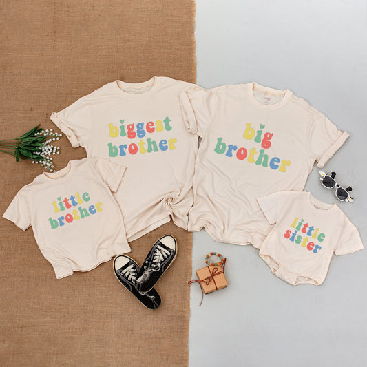 Colorful Retro Sibling Matching Outfits Big Brother Little Sister Baby Bodysuit Shirt Announcement Gift with Playful Hearts & Yellow Green Red Blue Text