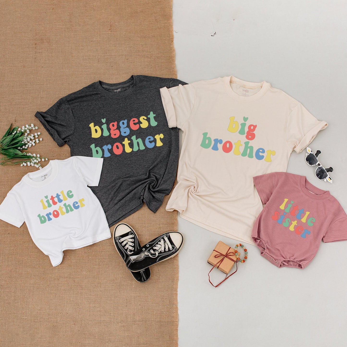 Colorful Retro Sibling Matching Outfits Big Brother Little Sister Baby Bodysuit Shirt Announcement Gift with Playful Hearts & Yellow Green Red Blue Text