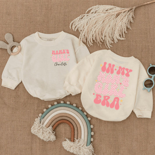 Custom Retro Pink Mama's Girl Romper In My Mom's Girl Era Baby Bodysuit with Checkered Design Yellow Stars Personalized Name 1st Mothers Day Newborn Gift
