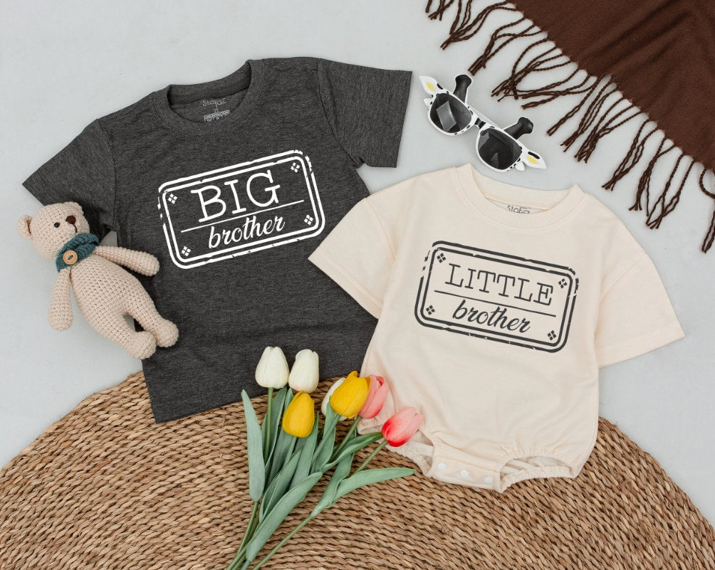 Big Middle Little Brother Distressed Rectangle Matching Sibling Shirts Toddler Baby Announcement Rustic Brother Tees