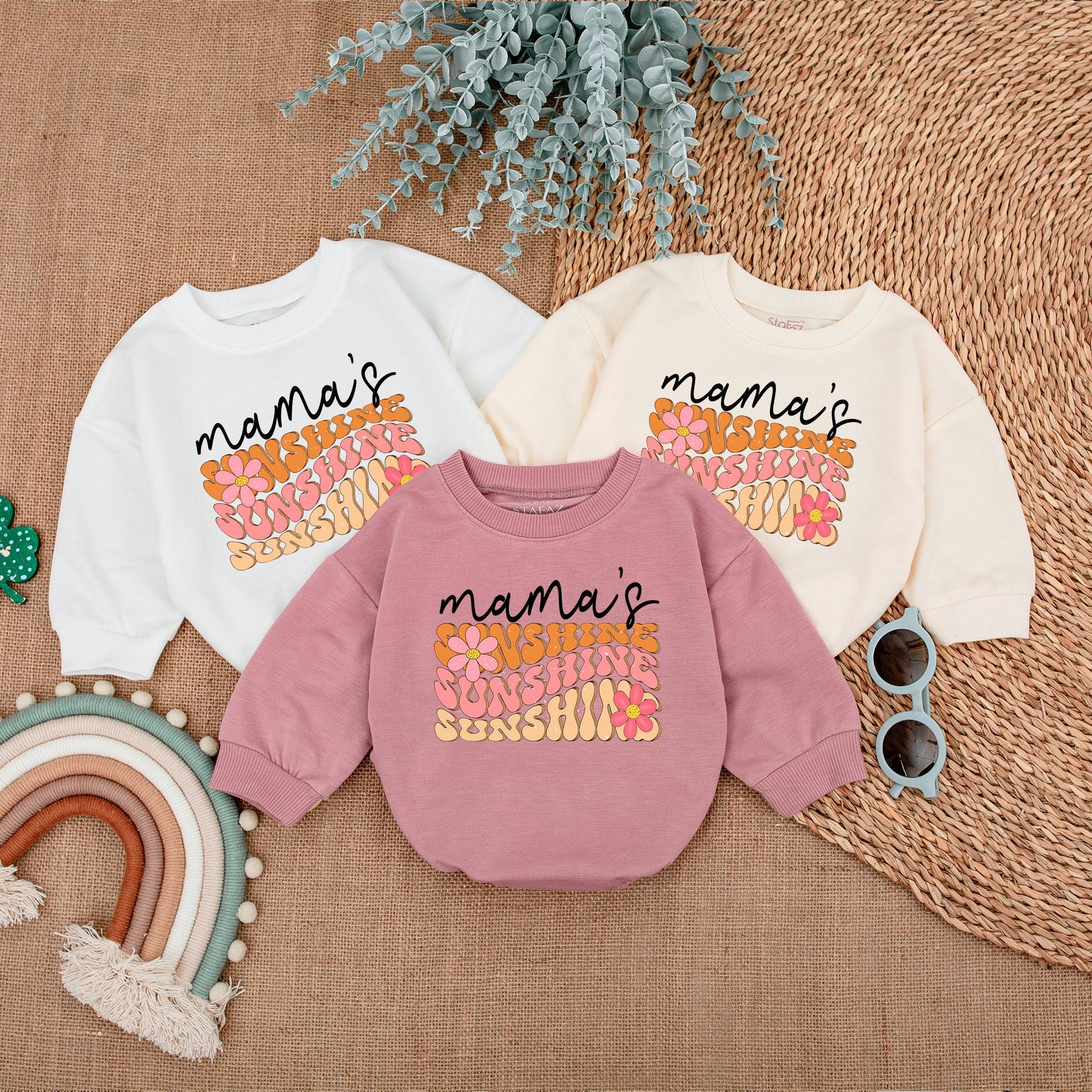 Mama's Sunshine Retro Baby Girl Romper with Pink Flowers Vintage Style Cotton Outfit Playful Bestie Newborn Infant Bodysuit Baby Shower Gift