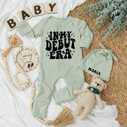 Personalized Baby 'In My Debut Era' Retro Bodysuit & Hat Set Newborn Announcement Pregnancy Reveal Going Home Outfit Cute Floral Gift