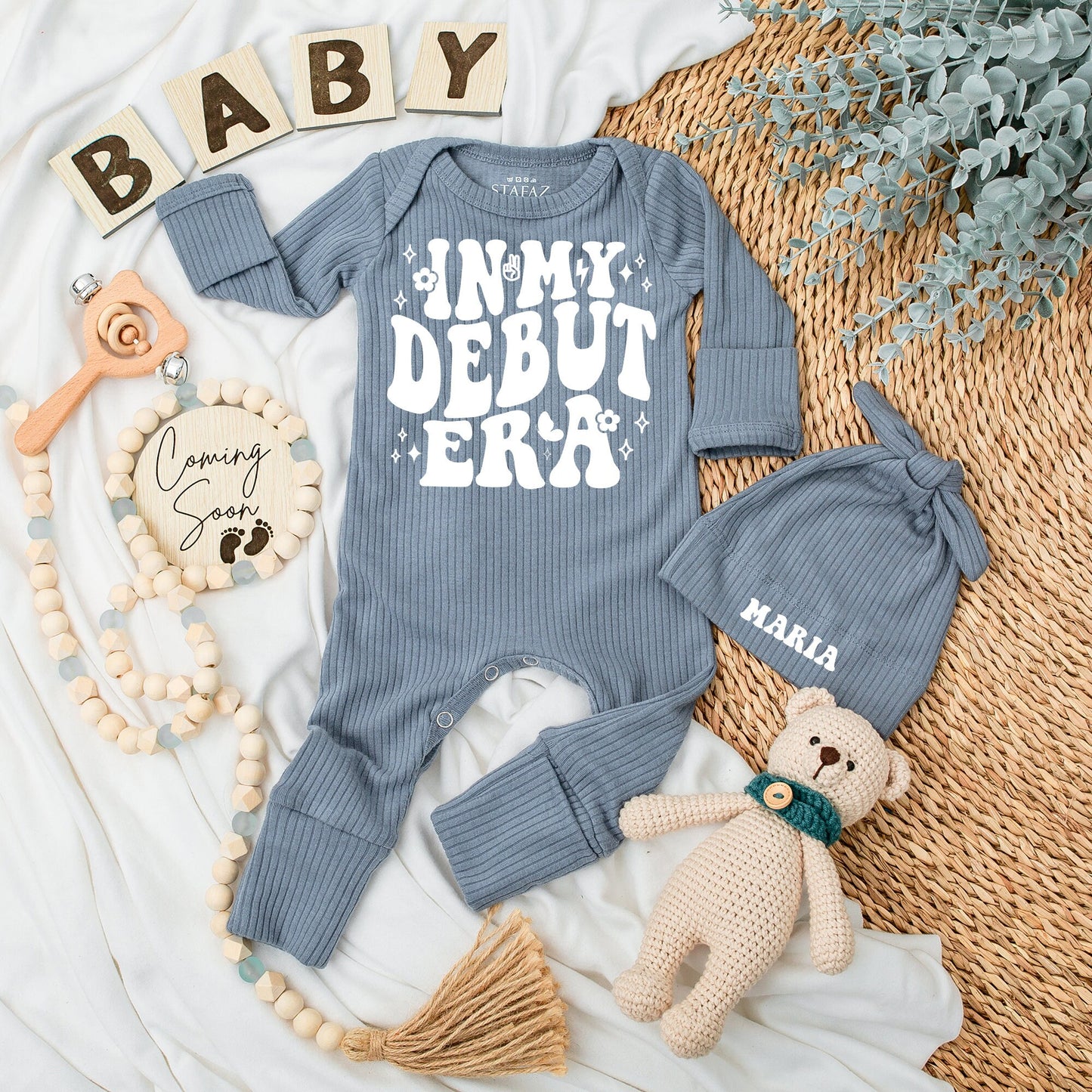 Personalized Baby 'In My Debut Era' Retro Bodysuit & Hat Set Newborn Announcement Pregnancy Reveal Going Home Outfit Cute Floral Gift