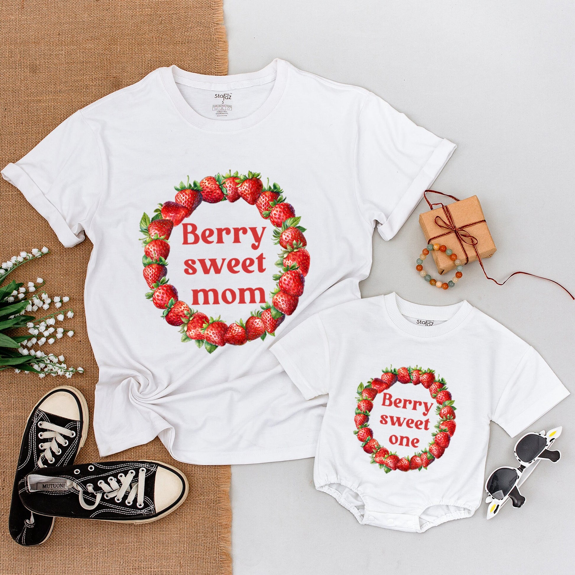 Berry Sweet One Family Matching 1st Birthday Shirts Custom Strawberry Wreath Baby Girl Bodysuit Mommy and Me Outfits