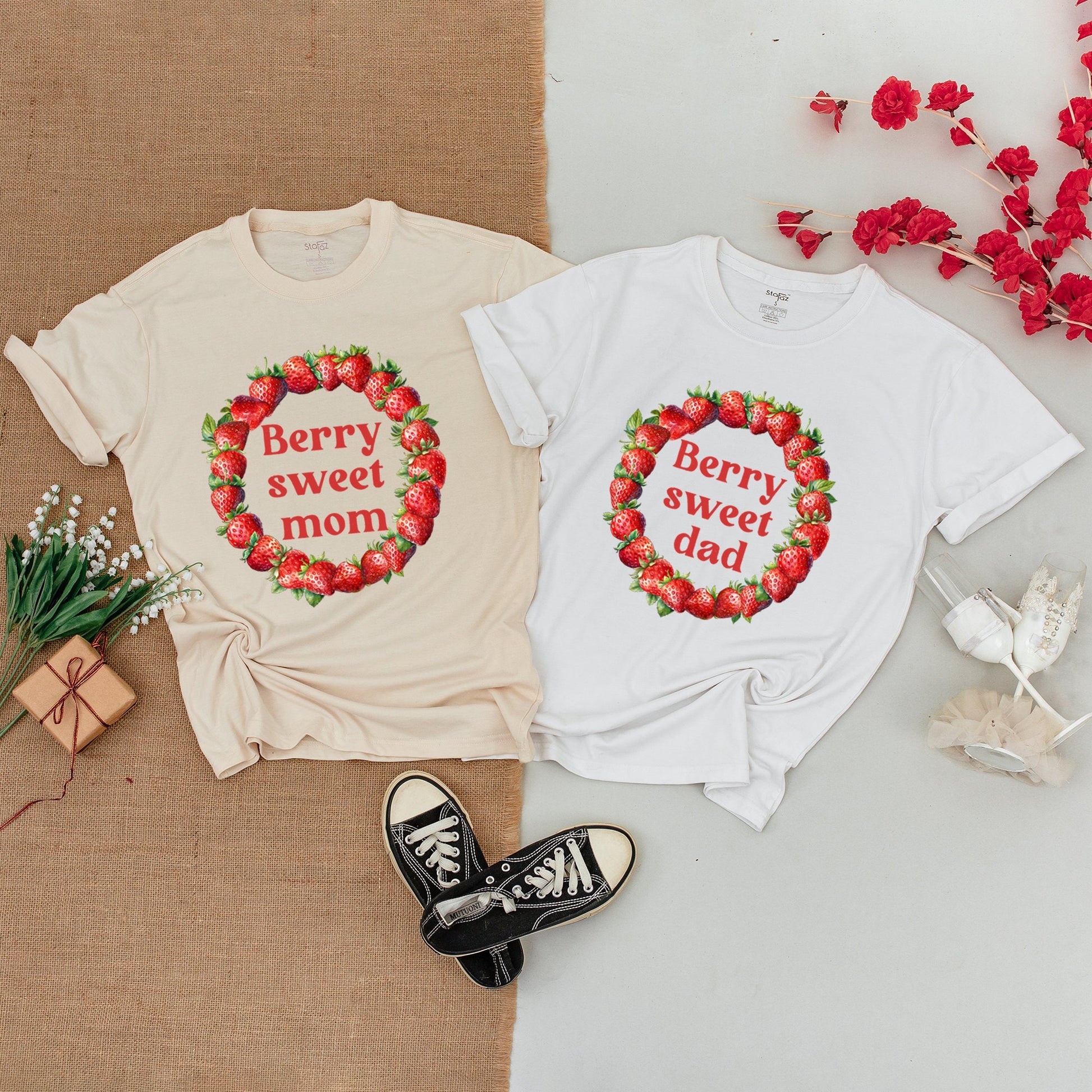 Berry Sweet One Family Matching 1st Birthday Shirts Custom Strawberry Wreath Baby Girl Bodysuit Mommy and Me Outfits