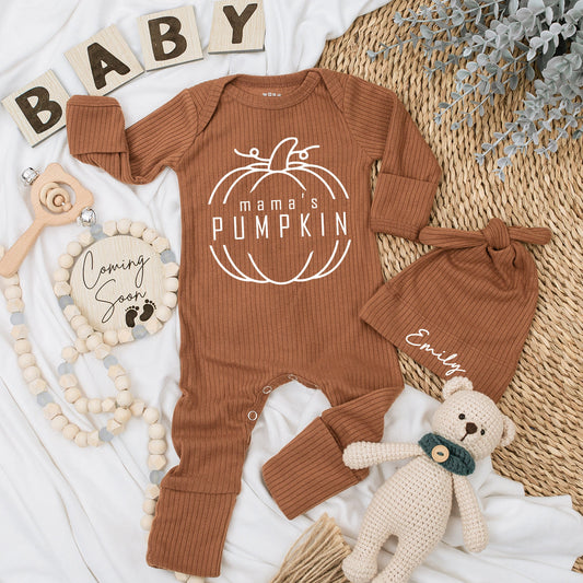 Mama's Pumpkin Baby Bodysuit and Hat Set Newborn Fall Long Sleeve Outfit Clean Minimalist Pumpkin Graphic Baby Shower Gift Announcement