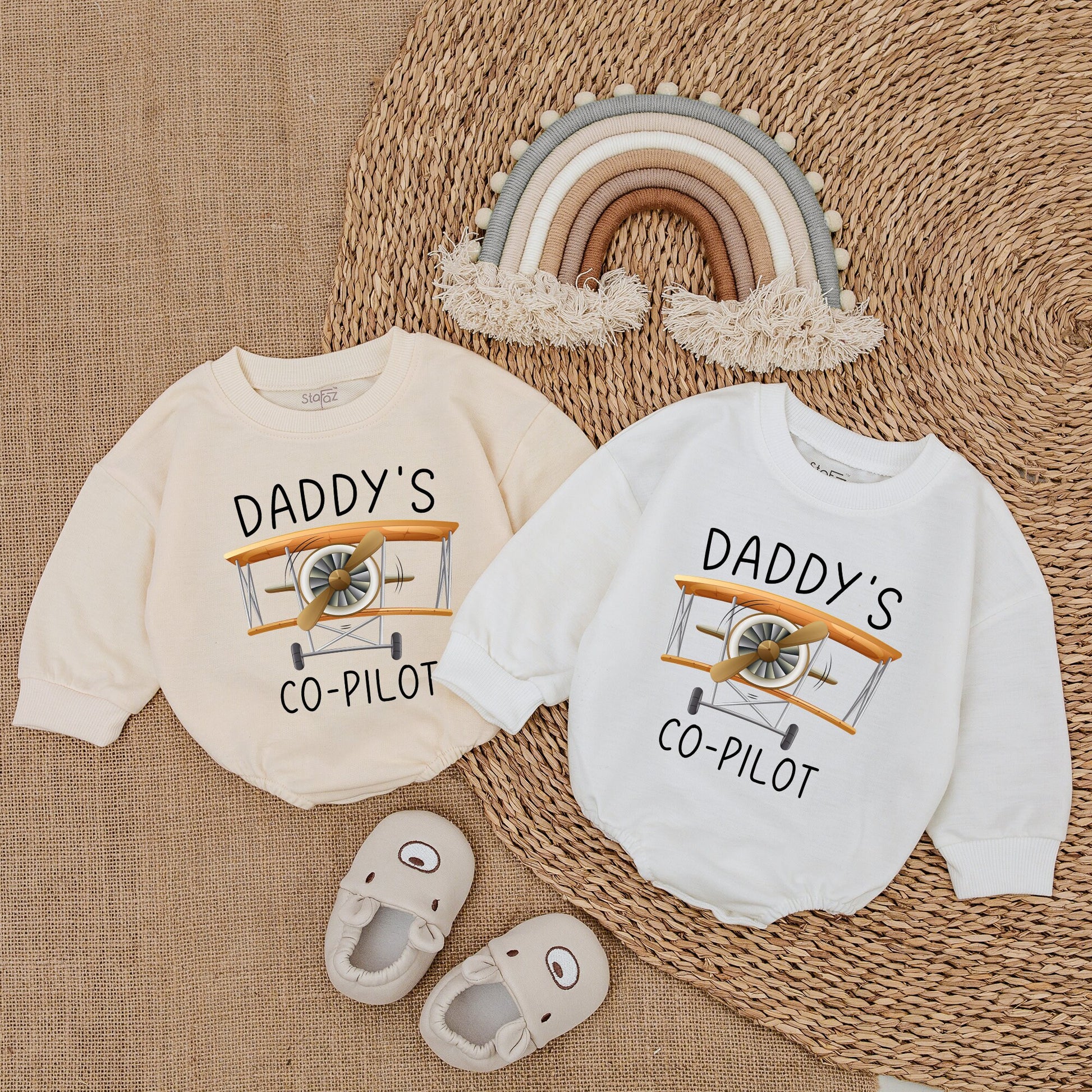 Daddy's Little Copilot Airplane Baby Boy Bodysuit Cozy Newborn Plane Romper Infant Flying Outfit Baby Shower Gift Clothes