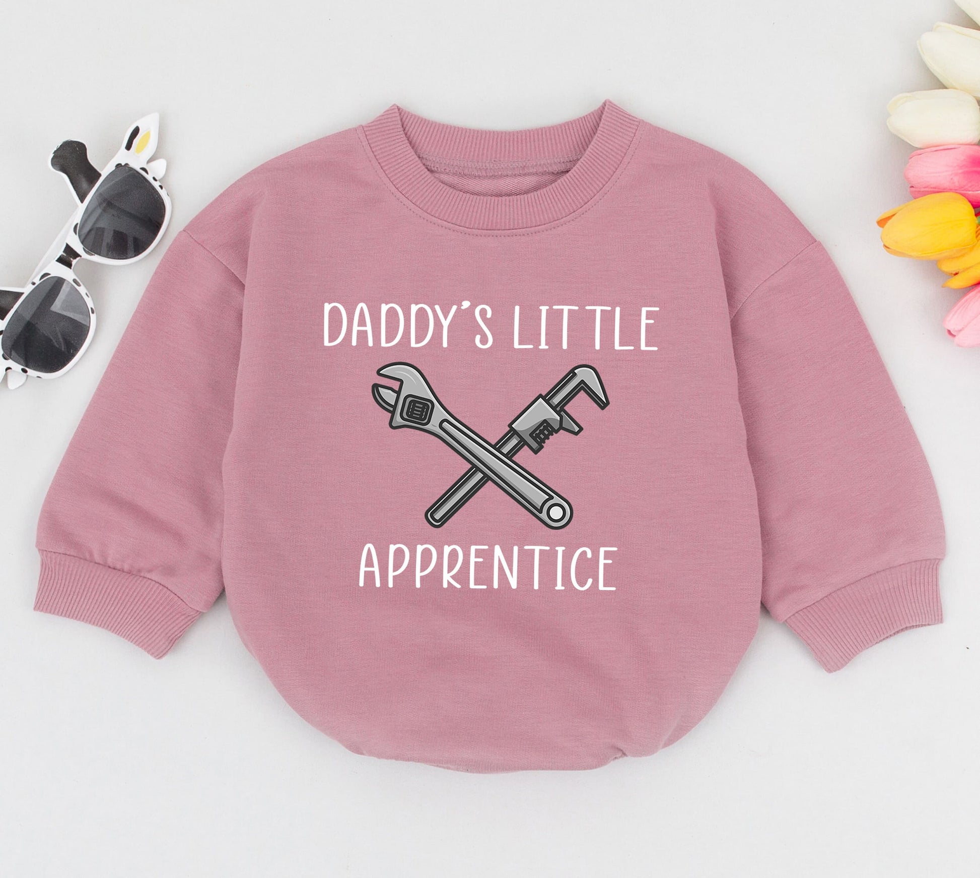 Daddy's Little Apprentice Baby Romper with Crossed Wrenches Design Future Plumber Newborn Bodysuit Soft Comfortable Cotton Union Baby Gift